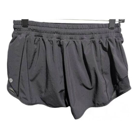 LULULEMON ATHLETICA Hotty Hot Short II '2.5" In Black Size 6 - Picture 5 of 5